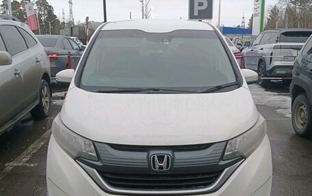 Honda Freed II, 2018 год, 1 950 000 рублей, 2 фотография