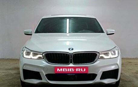 BMW 6 серия, 2017 год, 4 500 000 рублей, 2 фотография