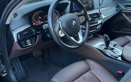 BMW 5 серия, 2019 год, 4 575 000 рублей, 2 фотография