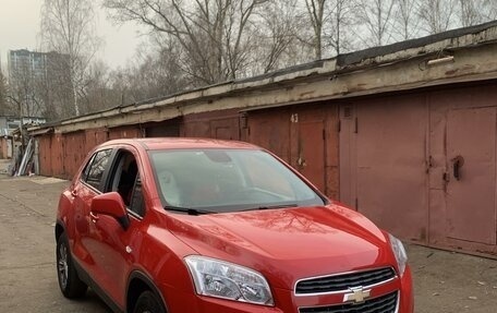 Chevrolet Tracker III, 2015 год, 1 300 000 рублей, 2 фотография