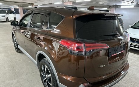 Toyota RAV4, 2017 год, 2 935 000 рублей, 7 фотография