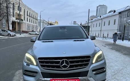 Mercedes-Benz M-Класс, 2013 год, 2 740 000 рублей, 2 фотография