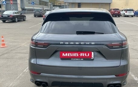 Porsche Cayenne III, 2018 год, 10 000 000 рублей, 3 фотография