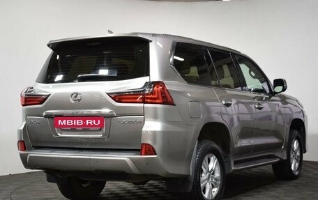 Lexus LX III, 2017 год, 7 799 000 рублей, 4 фотография