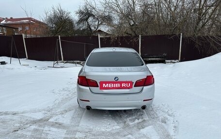 BMW 5 серия, 2011 год, 2 700 000 рублей, 3 фотография