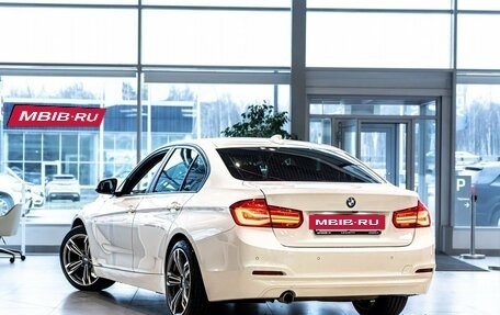 BMW 3 серия, 2017 год, 2 080 000 рублей, 4 фотография
