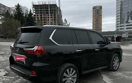 Lexus LX III, 2017 год, 18 000 000 рублей, 3 фотография