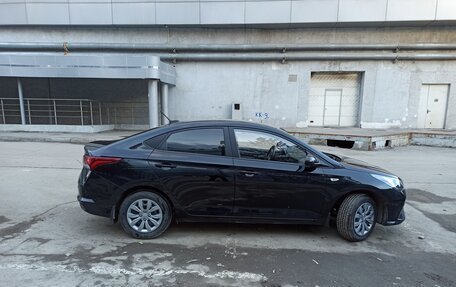 Hyundai Accent IV, 2022 год, 1 999 999 рублей, 4 фотография