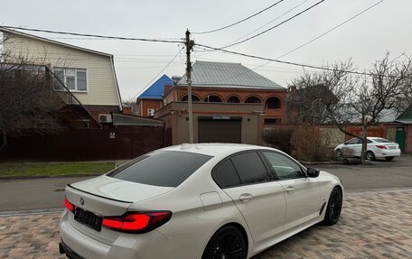 BMW 5 серия, 2023 год, 6 100 000 рублей, 4 фотография