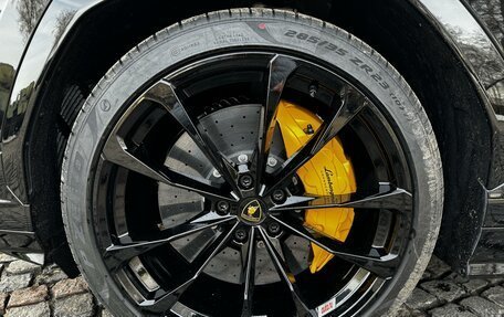 Lamborghini Urus I, 2024 год, 47 000 000 рублей, 9 фотография