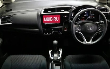 Honda Fit III, 2019 год, 960 005 рублей, 2 фотография