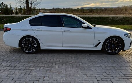 BMW 5 серия, 2020 год, 5 960 000 рублей, 2 фотография