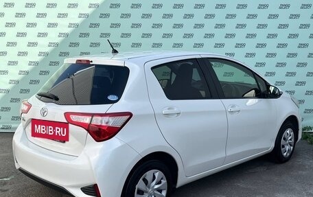Toyota Vitz, 2019 год, 1 145 000 рублей, 7 фотография