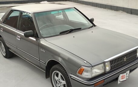 Toyota Crown, 1989 год, 700 000 рублей, 2 фотография