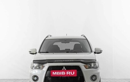 Mitsubishi Outlander III рестайлинг 3, 2011 год, 1 549 000 рублей, 2 фотография