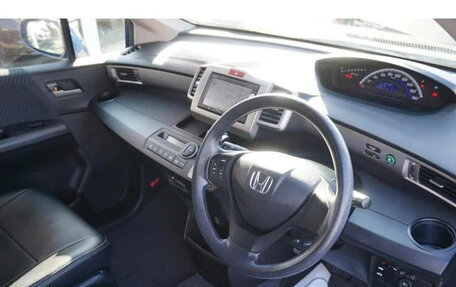 Honda Freed I, 2013 год, 890 005 рублей, 5 фотография