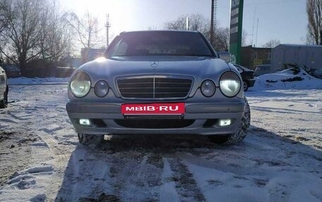 Mercedes-Benz E-Класс, 2000 год, 850 000 рублей, 2 фотография