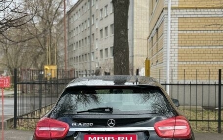 Mercedes-Benz GLA, 2014 год, 1 800 000 рублей, 2 фотография