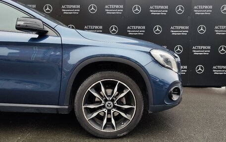 Mercedes-Benz GLA, 2019 год, 3 750 000 рублей, 5 фотография