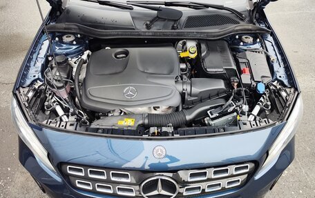Mercedes-Benz GLA, 2019 год, 3 750 000 рублей, 8 фотография