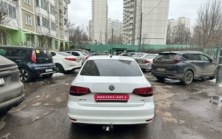 Volkswagen Jetta VI, 2016 год, 1 300 000 рублей, 3 фотография