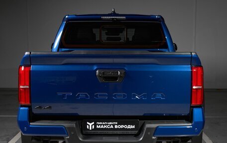 Toyota Tacoma, 2023 год, 9 990 000 рублей, 7 фотография
