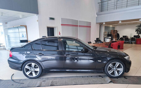 BMW 3 серия, 2011 год, 1 371 000 рублей, 4 фотография