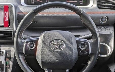 Toyota Sienta II, 2019 год, 1 250 000 рублей, 8 фотография