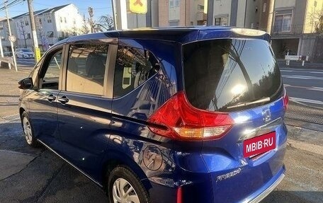 Honda Freed II, 2019 год, 1 396 000 рублей, 6 фотография