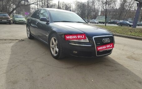 Audi A8, 2006 год, 1 290 000 рублей, 3 фотография