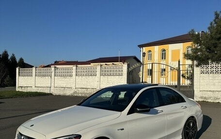 Mercedes-Benz C-Класс AMG, 2019 год, 4 500 000 рублей, 3 фотография