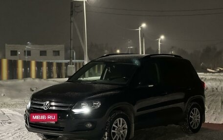 Volkswagen Tiguan I, 2013 год, 1 390 000 рублей, 2 фотография