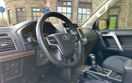 Toyota Land Cruiser Prado 150 рестайлинг 2, 2020 год, 5 499 000 рублей, 5 фотография