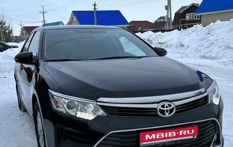 Toyota Camry, 2015 год, 2 050 000 рублей, 2 фотография