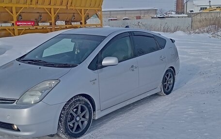 Toyota Prius, 2008 год, 750 000 рублей, 2 фотография