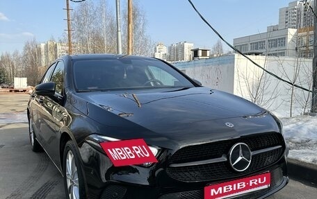 Mercedes-Benz A-Класс, 2020 год, 3 250 000 рублей, 3 фотография