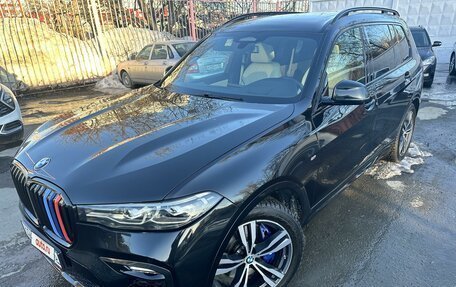 BMW X7, 2019 год, 7 300 000 рублей, 9 фотография