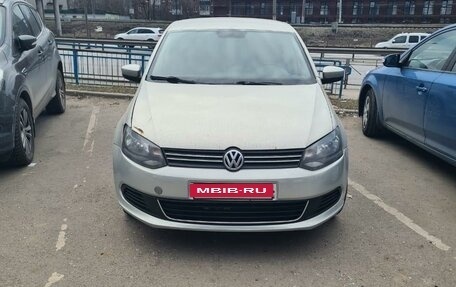 Volkswagen Polo VI (EU Market), 2012 год, 500 000 рублей, 2 фотография