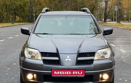 Mitsubishi Outlander III рестайлинг 3, 2007 год, 795 000 рублей, 3 фотография