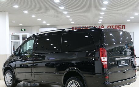 Mercedes-Benz Viano, 2014 год, 1 999 000 рублей, 4 фотография
