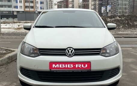 Volkswagen Polo VI (EU Market), 2014 год, 1 040 000 рублей, 2 фотография
