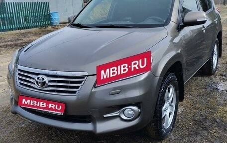Toyota RAV4, 2010 год, 1 650 000 рублей, 2 фотография