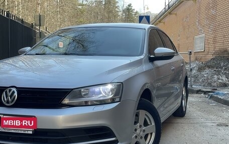 Volkswagen Jetta VI, 2018 год, 1 440 000 рублей, 2 фотография