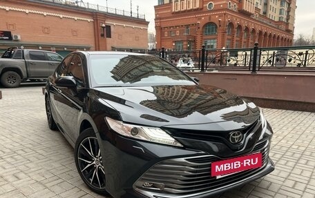 Toyota Camry, 2019 год, 3 850 000 рублей, 3 фотография