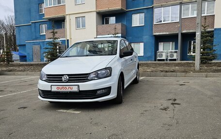Volkswagen Polo VI (EU Market), 2018 год, 845 000 рублей, 3 фотография