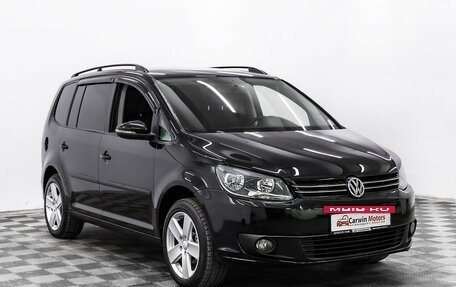 Volkswagen Touran III, 2010 год, 865 000 рублей, 3 фотография
