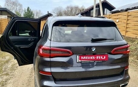 BMW X5, 2019 год, 6 500 000 рублей, 2 фотография