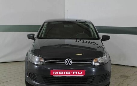 Volkswagen Polo VI (EU Market), 2011 год, 799 000 рублей, 2 фотография