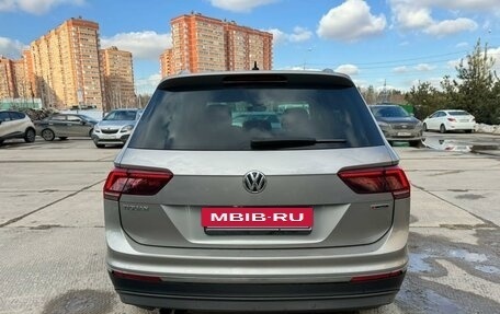 Volkswagen Tiguan II, 2019 год, 2 790 000 рублей, 5 фотография
