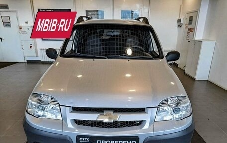 Chevrolet Niva I рестайлинг, 2012 год, 715 000 рублей, 2 фотография